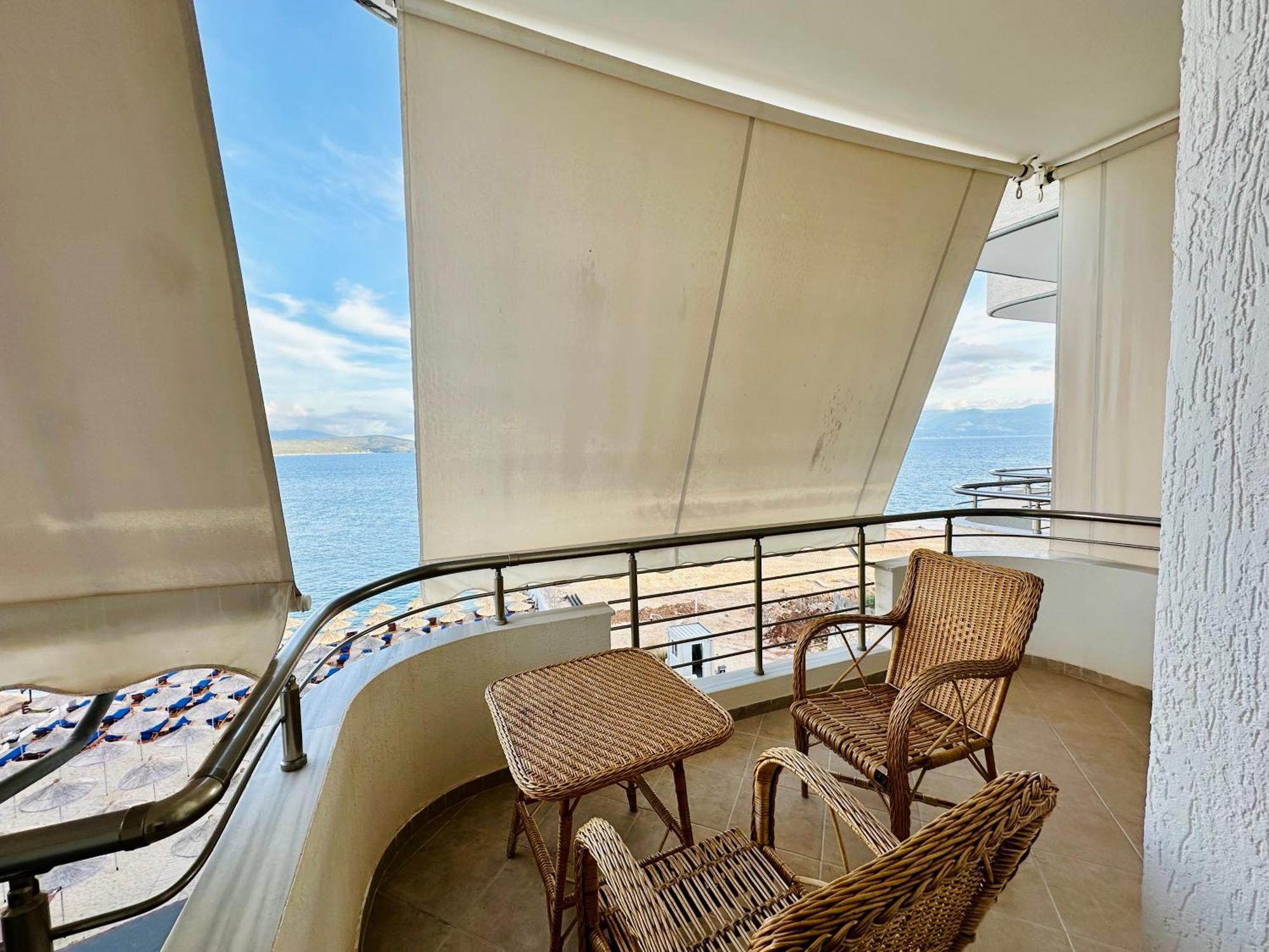 Sun Beachfront Sarandë